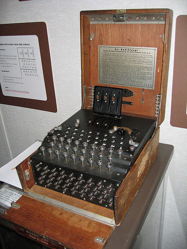 Photo of a working Enigma machine by Austin Mills (CC BY-SA 2.0)